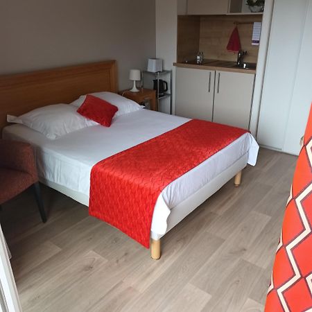 Domitys Le Clos Du Cedre Aparthotel Dompierre-sur-Mer Kültér fotó